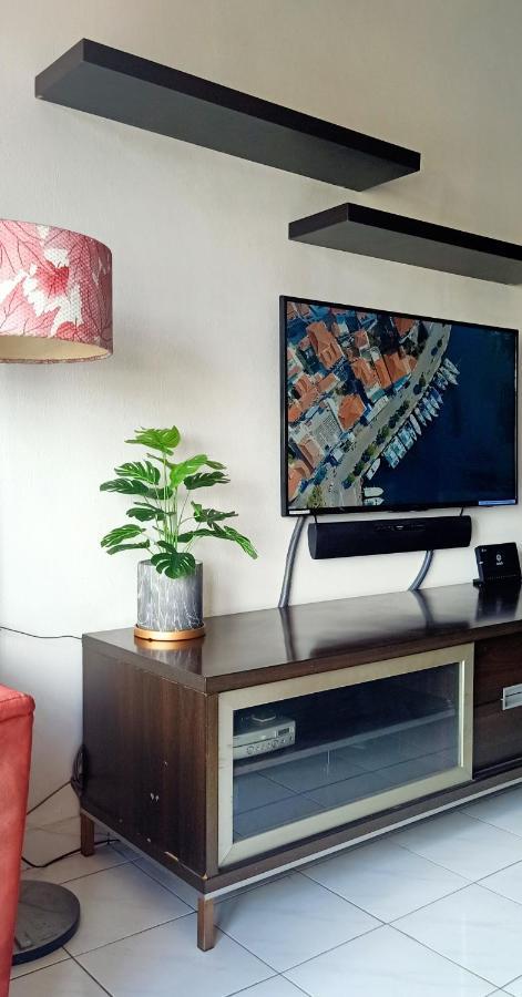 Suria Kipark Damansara 3R2B 950Sq Ft Apartment Kuala Lumpur Extérieur photo